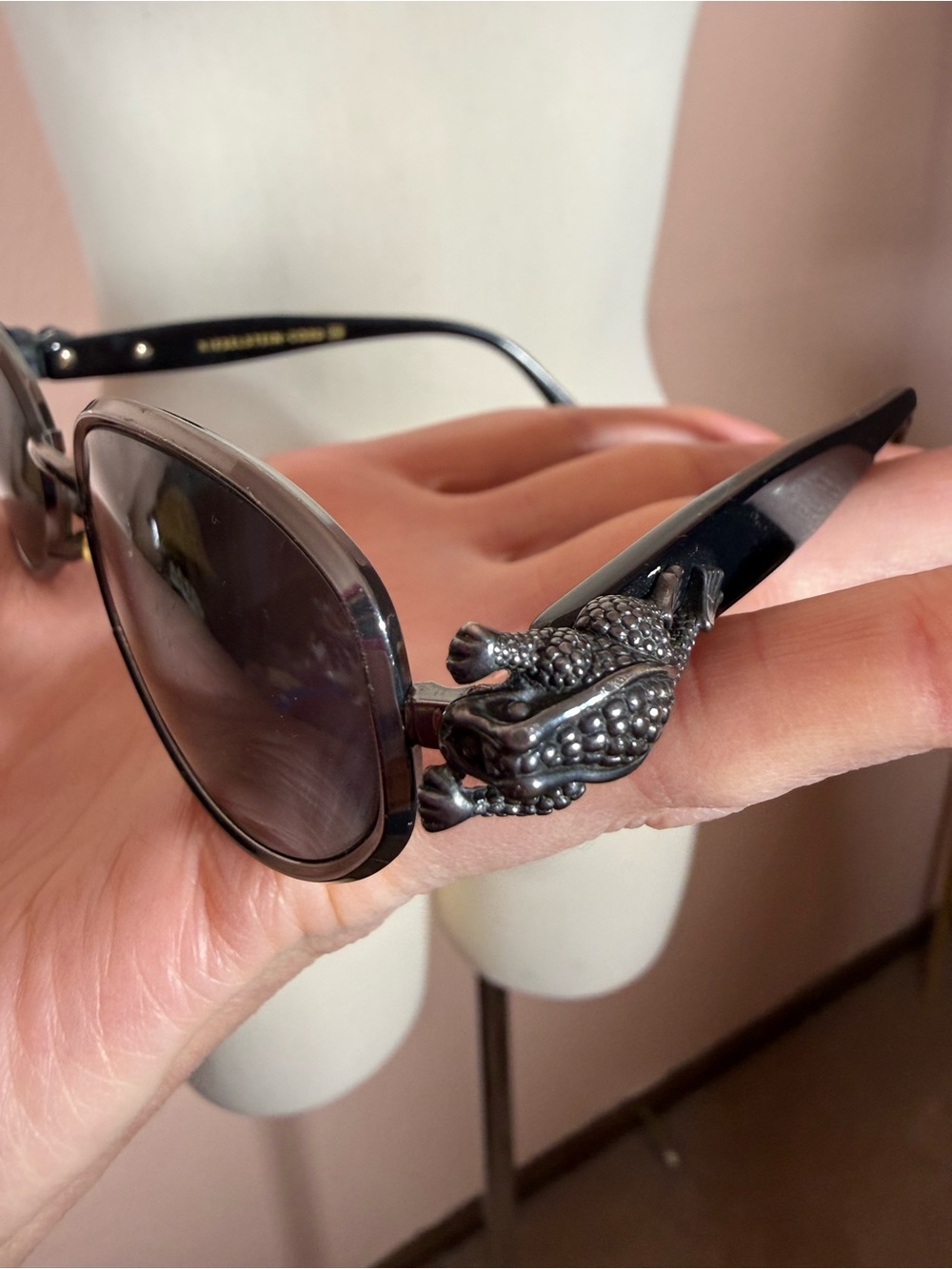 Kieselstein-Cord Le Frogg black Gunmetal grey metal frog Vintage 90’ Sunglasses